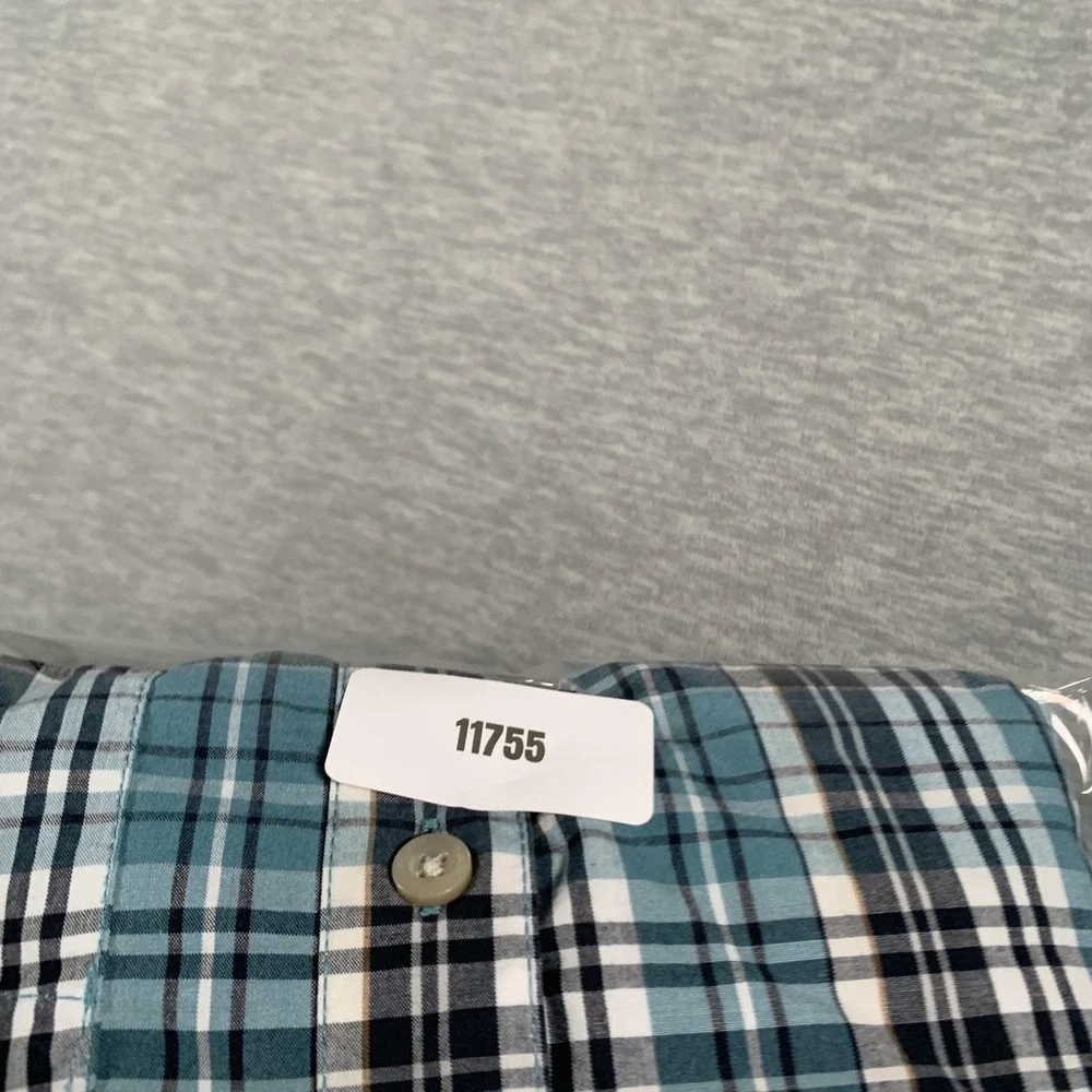 North Face Shirt Mens Extra Large Plaid Short Sleeve Button Up Outdoor Hiking‎